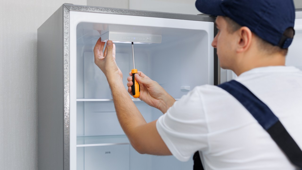 FL Refrigerator Not Cooling Properly